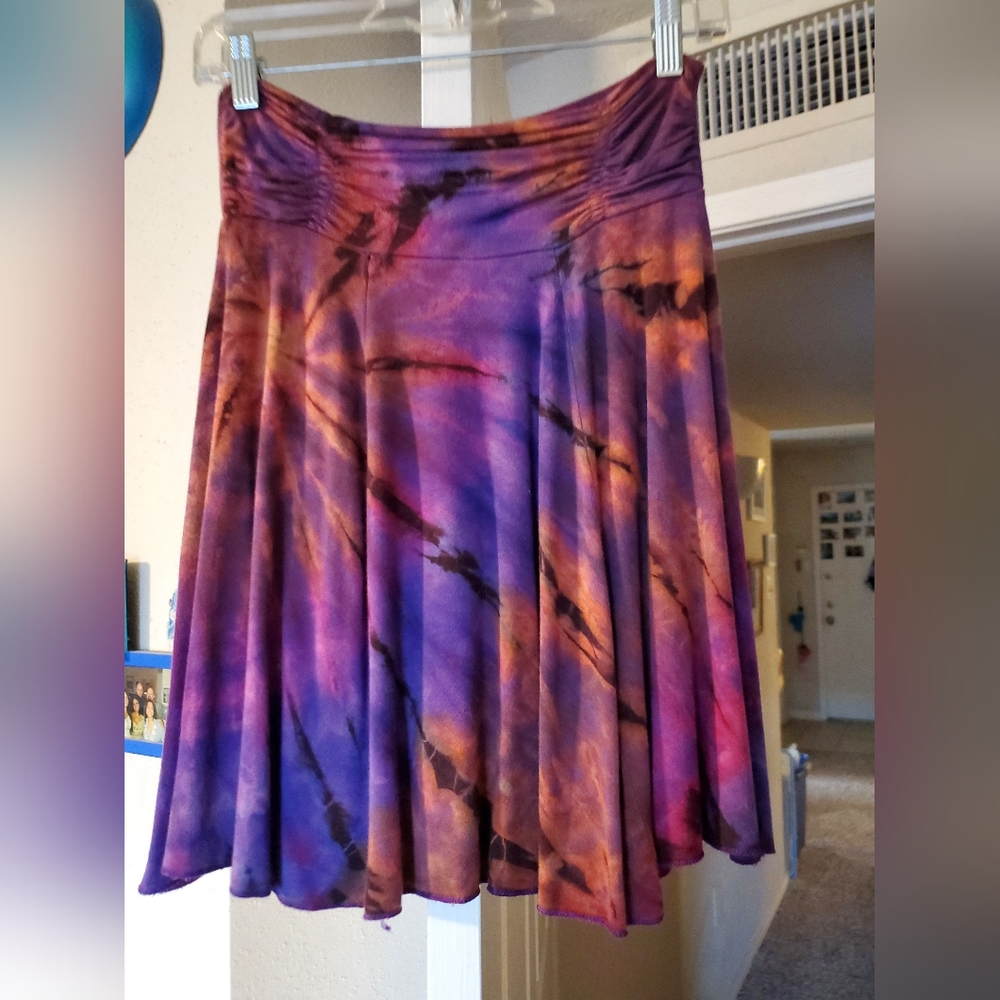 Blue Gecko tie-dye skirt